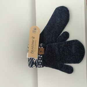 Pair of blue Bear paw mittens